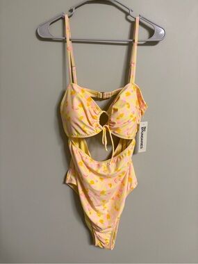 No Boundaries One Piece Monokini Swimsuit Size XL New Cheeky High Leg Yellow
